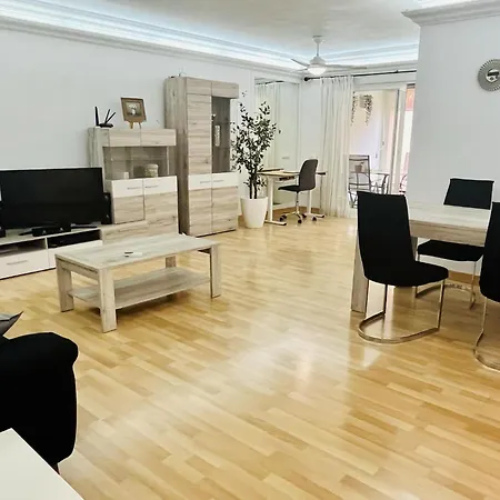 2-bed 10min To Puerto Banus W Pool Bbq & Parking Apartment Marbella