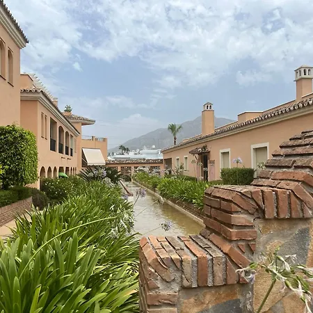 Apartment Puerto Banus For 4 - Pool Bbq & Terrace *