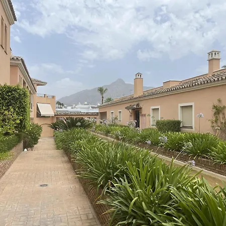 Puerto Banus For 4 - Pool Bbq & Terrace * Marbella