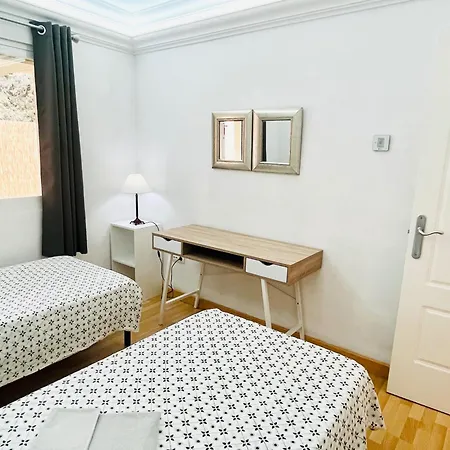 2-bed 10min To Puerto Banus W Pool Bbq & Parking Apartment Marbella