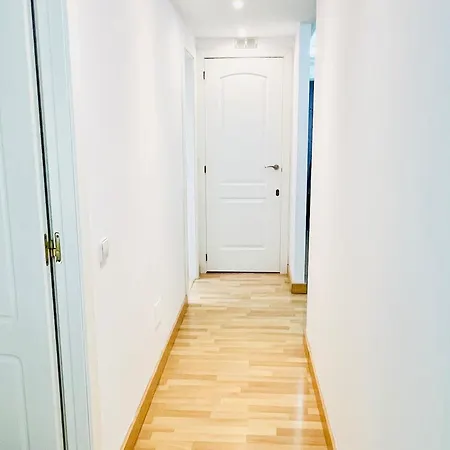 2-bed 10min To Puerto Banus W Pool Bbq & Parking