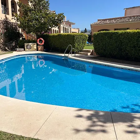Apartment 2-bed 10min To Puerto Banus W Pool Bbq & Parking Marbella