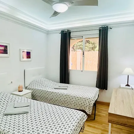 2-bed 10min To Puerto Banus W Pool Bbq & Parking *