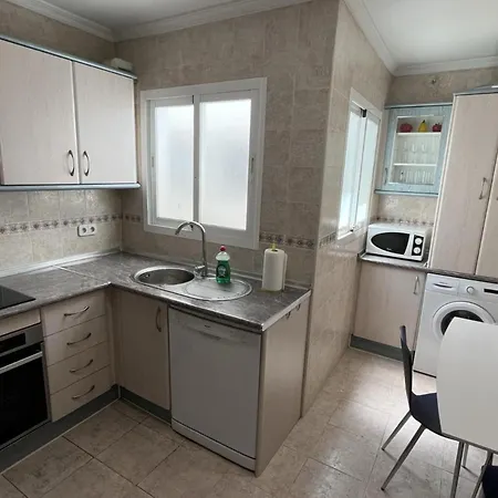 2-bed 10min To Puerto Banus W Pool Bbq & Parking