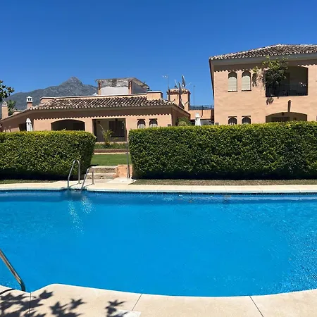 Apartment 2-bed 10min To Puerto Banus W Pool Bbq & Parking Marbella